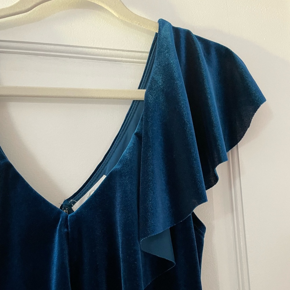 june & hudson Teal Velvet Midi Dress with Ruffle V-Neck - Picture 13 of 16